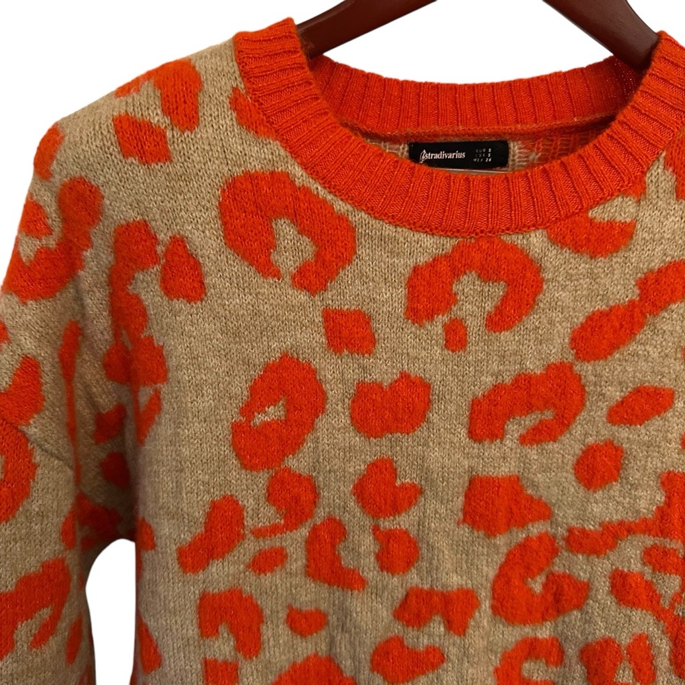 Stradivarious Orange Leopard Print Sweater S